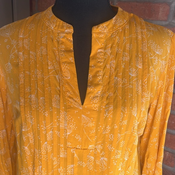 Old Navy Spring Mini Dress 4 - Picture 2 of 8